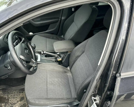 Черный Шкода Октавия, объемом двигателя 1.6 л и пробегом 450 тыс. км за 8000 $, фото 19 на Automoto.ua