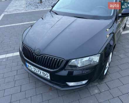 Черный Шкода Октавия, объемом двигателя 2 л и пробегом 301 тыс. км за 9999 $, фото 3 на Automoto.ua