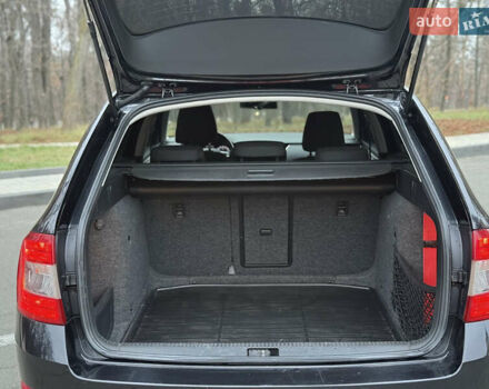 Черный Шкода Октавия, объемом двигателя 1.6 л и пробегом 330 тыс. км за 10300 $, фото 52 на Automoto.ua