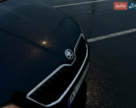 Черный Шкода Октавия, объемом двигателя 1.6 л и пробегом 335 тыс. км за 10000 $, фото 15 на Automoto.ua