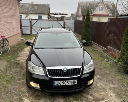 Чорний Шкода Октавія, об'ємом двигуна 1.6 л та пробігом 266 тис. км за 8000 $, фото 2 на Automoto.ua