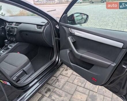 Чорний Шкода Октавія, об'ємом двигуна 1.8 л та пробігом 231 тис. км за 9950 $, фото 46 на Automoto.ua