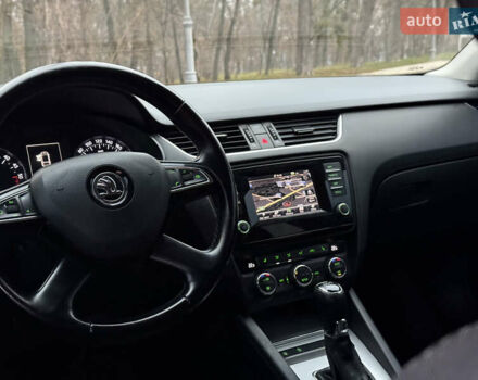 Черный Шкода Октавия, объемом двигателя 1.6 л и пробегом 330 тыс. км за 10300 $, фото 42 на Automoto.ua