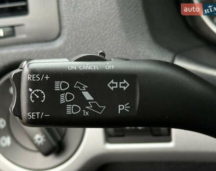 Черный Шкода Октавия, объемом двигателя 1.6 л и пробегом 208 тыс. км за 9100 $, фото 15 на Automoto.ua