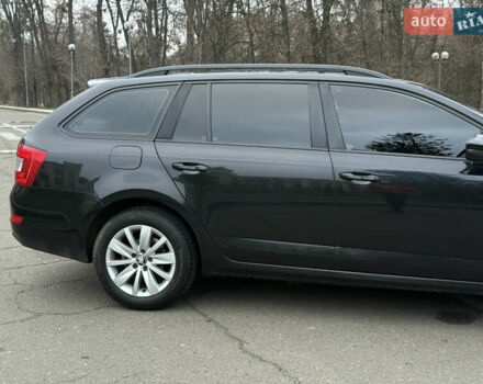 Черный Шкода Октавия, объемом двигателя 1.6 л и пробегом 330 тыс. км за 10300 $, фото 13 на Automoto.ua