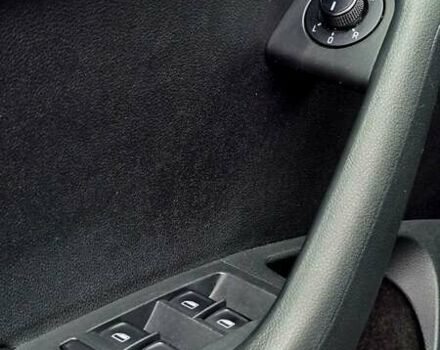 Черный Шкода Октавия, объемом двигателя 1.4 л и пробегом 185 тыс. км за 12500 $, фото 9 на Automoto.ua