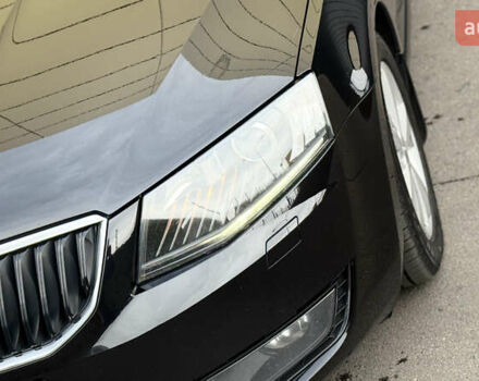 Черный Шкода Октавия, объемом двигателя 1.6 л и пробегом 257 тыс. км за 11150 $, фото 6 на Automoto.ua