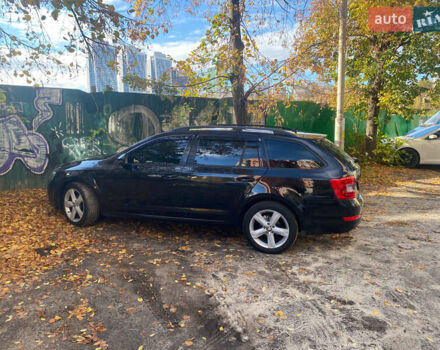Шкода Октавия 2013 в Киеве на Automoto.ua Черный Шкода Октавия, объемом двигателя 1.97 л и пробегом 381 тыс. км за 10750 $, фото 16 на Automoto.ua
