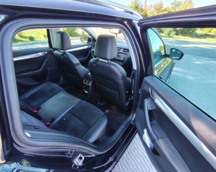 Черный Шкода Октавия, объемом двигателя 1.6 л и пробегом 252 тыс. км за 10800 $, фото 12 на Automoto.ua