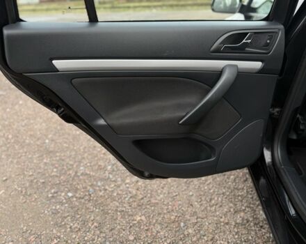 Чорний Шкода Октавія, об'ємом двигуна 1.6 л та пробігом 208 тис. км за 8999 $, фото 17 на Automoto.ua