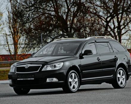 Чорний Шкода Октавія, об'ємом двигуна 1.6 л та пробігом 132 тис. км за 8300 $, фото 2 на Automoto.ua