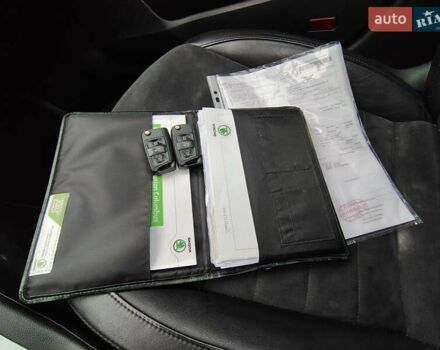 Чорний Шкода Октавія, об'ємом двигуна 1.6 л та пробігом 252 тис. км за 11400 $, фото 20 на Automoto.ua