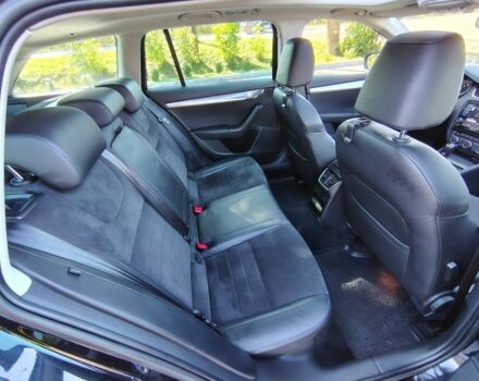 Черный Шкода Октавия, объемом двигателя 1.6 л и пробегом 252 тыс. км за 10800 $, фото 14 на Automoto.ua