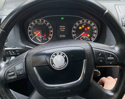 Чорний Шкода Октавія, об'ємом двигуна 1.6 л та пробігом 236 тис. км за 9000 $, фото 54 на Automoto.ua