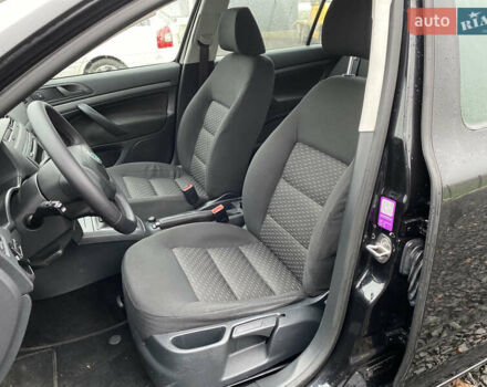 Черный Шкода Октавия, объемом двигателя 1.6 л и пробегом 258 тыс. км за 8500 $, фото 15 на Automoto.ua