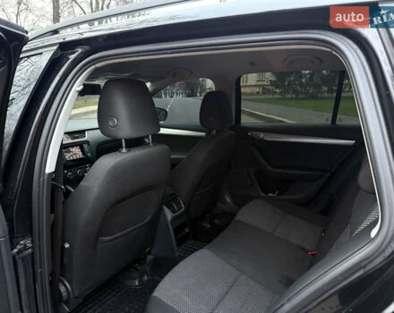 Черный Шкода Октавия, объемом двигателя 1.6 л и пробегом 330 тыс. км за 10300 $, фото 40 на Automoto.ua