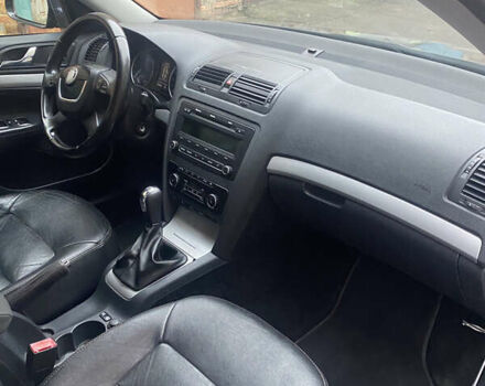 Чорний Шкода Октавія, об'ємом двигуна 1.6 л та пробігом 236 тис. км за 9000 $, фото 49 на Automoto.ua