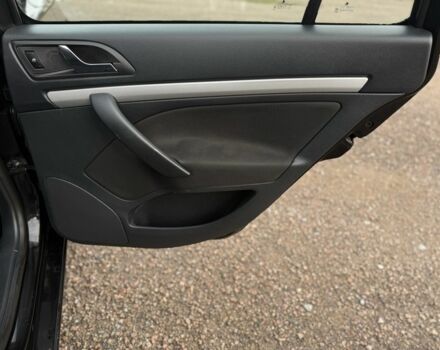 Чорний Шкода Октавія, об'ємом двигуна 1.6 л та пробігом 208 тис. км за 8999 $, фото 20 на Automoto.ua