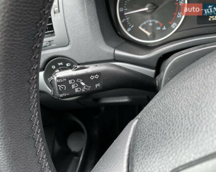 Черный Шкода Октавия, объемом двигателя 1.6 л и пробегом 258 тыс. км за 8500 $, фото 30 на Automoto.ua