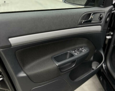 Чорний Шкода Октавія, об'ємом двигуна 1.8 л та пробігом 195 тис. км за 8900 $, фото 28 на Automoto.ua