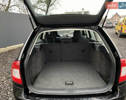 Черный Шкода Октавия, объемом двигателя 1.6 л и пробегом 258 тыс. км за 8500 $, фото 25 на Automoto.ua