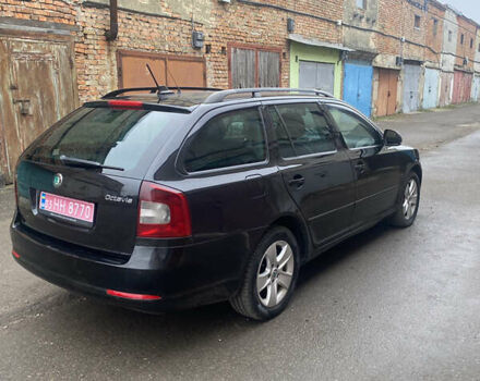 Чорний Шкода Октавія, об'ємом двигуна 1.6 л та пробігом 236 тис. км за 9000 $, фото 10 на Automoto.ua