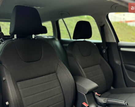 Черный Шкода Октавия, объемом двигателя 1.6 л и пробегом 257 тыс. км за 11150 $, фото 45 на Automoto.ua