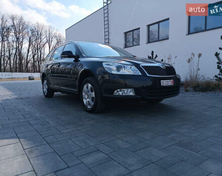 Черный Шкода Октавия, объемом двигателя 1.8 л и пробегом 198 тыс. км за 7900 $, фото 6 на Automoto.ua