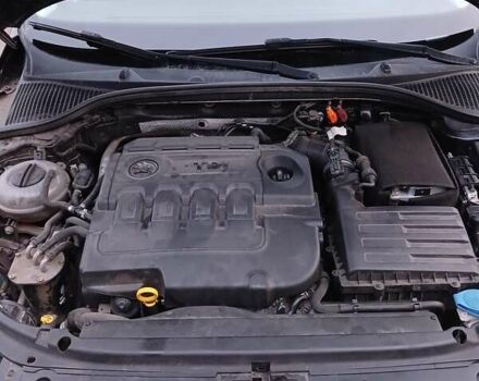 Черный Шкода Октавия, объемом двигателя 1.6 л и пробегом 253 тыс. км за 10700 $, фото 4 на Automoto.ua