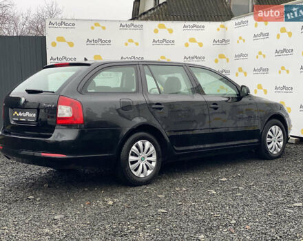 Черный Шкода Октавия, объемом двигателя 1.6 л и пробегом 258 тыс. км за 8500 $, фото 6 на Automoto.ua