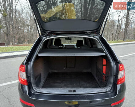 Черный Шкода Октавия, объемом двигателя 1.6 л и пробегом 330 тыс. км за 10300 $, фото 54 на Automoto.ua