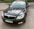 Черный Шкода Октавия, объемом двигателя 1.6 л и пробегом 229 тыс. км за 9000 $, фото 1 на Automoto.ua