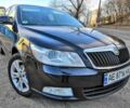Черный Шкода Октавия, объемом двигателя 2 л и пробегом 173 тыс. км за 11400 $, фото 1 на Automoto.ua