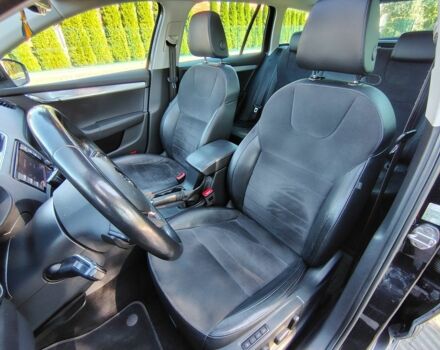 Черный Шкода Октавия, объемом двигателя 1.6 л и пробегом 252 тыс. км за 10800 $, фото 19 на Automoto.ua