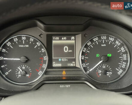 Черный Шкода Октавия, объемом двигателя 1.97 л и пробегом 260 тыс. км за 14500 $, фото 23 на Automoto.ua