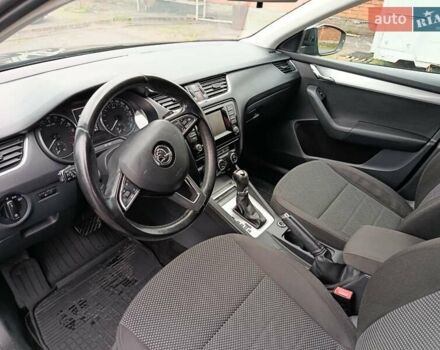 Чорний Шкода Октавія, об'ємом двигуна 1.97 л та пробігом 268 тис. км за 11800 $, фото 28 на Automoto.ua