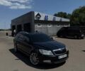 Черный Шкода Октавия, объемом двигателя 2 л и пробегом 330 тыс. км за 9800 $, фото 1 на Automoto.ua