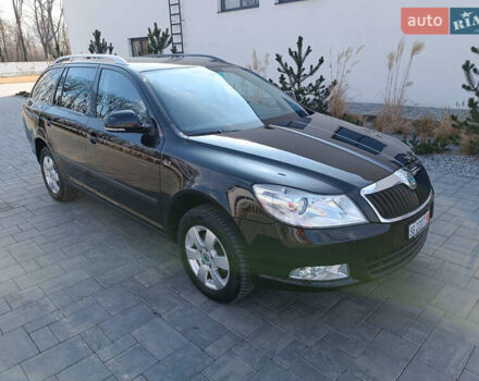 Черный Шкода Октавия, объемом двигателя 1.8 л и пробегом 198 тыс. км за 7900 $, фото 2 на Automoto.ua