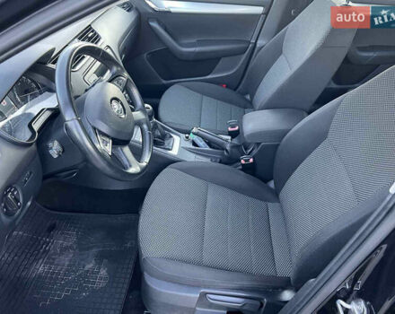 Черный Шкода Октавия, объемом двигателя 1.6 л и пробегом 180 тыс. км за 10200 $, фото 37 на Automoto.ua