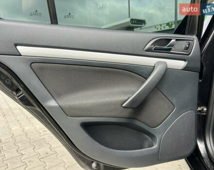 Черный Шкода Октавия, объемом двигателя 1.6 л и пробегом 238 тыс. км за 8100 $, фото 39 на Automoto.ua