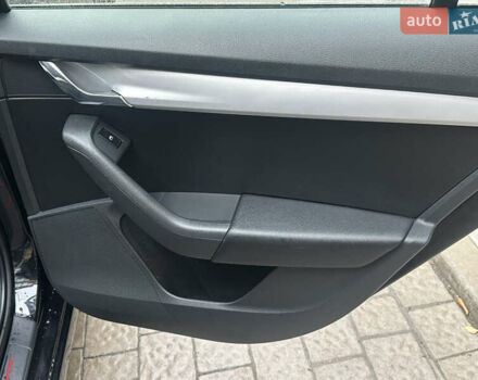 Черный Шкода Октавия, объемом двигателя 1.6 л и пробегом 240 тыс. км за 10500 $, фото 11 на Automoto.ua