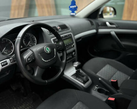 Чорний Шкода Октавія, об'ємом двигуна 1.8 л та пробігом 195 тис. км за 8900 $, фото 27 на Automoto.ua