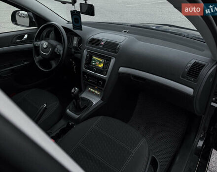 Черный Шкода Октавия, объемом двигателя 1.6 л и пробегом 132 тыс. км за 8450 $, фото 9 на Automoto.ua