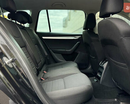 Черный Шкода Октавия, объемом двигателя 1.6 л и пробегом 257 тыс. км за 11150 $, фото 27 на Automoto.ua