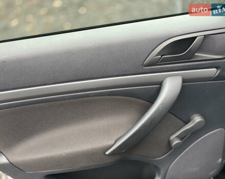 Черный Шкода Октавия, объемом двигателя 1.6 л и пробегом 258 тыс. км за 8500 $, фото 26 на Automoto.ua