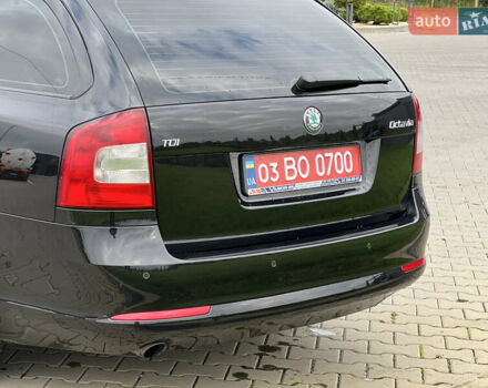 Черный Шкода Октавия, объемом двигателя 1.6 л и пробегом 238 тыс. км за 8100 $, фото 16 на Automoto.ua