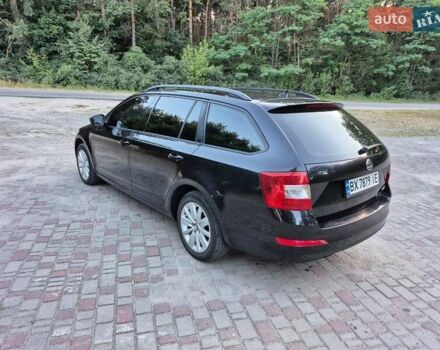 Черный Шкода Октавия, объемом двигателя 1.6 л и пробегом 330 тыс. км за 9500 $, фото 1 на Automoto.ua