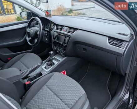 Чорний Шкода Октавія, об'ємом двигуна 1.8 л та пробігом 231 тис. км за 9950 $, фото 44 на Automoto.ua