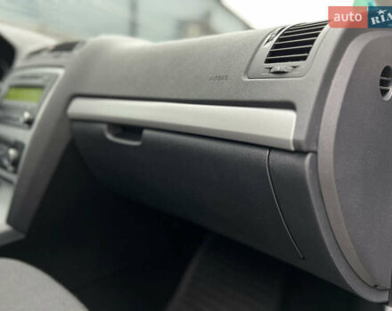 Чорний Шкода Октавія, об'ємом двигуна 1.8 л та пробігом 195 тис. км за 8900 $, фото 43 на Automoto.ua