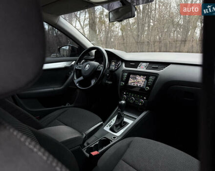Черный Шкода Октавия, объемом двигателя 1.6 л и пробегом 330 тыс. км за 9700 $, фото 33 на Automoto.ua
